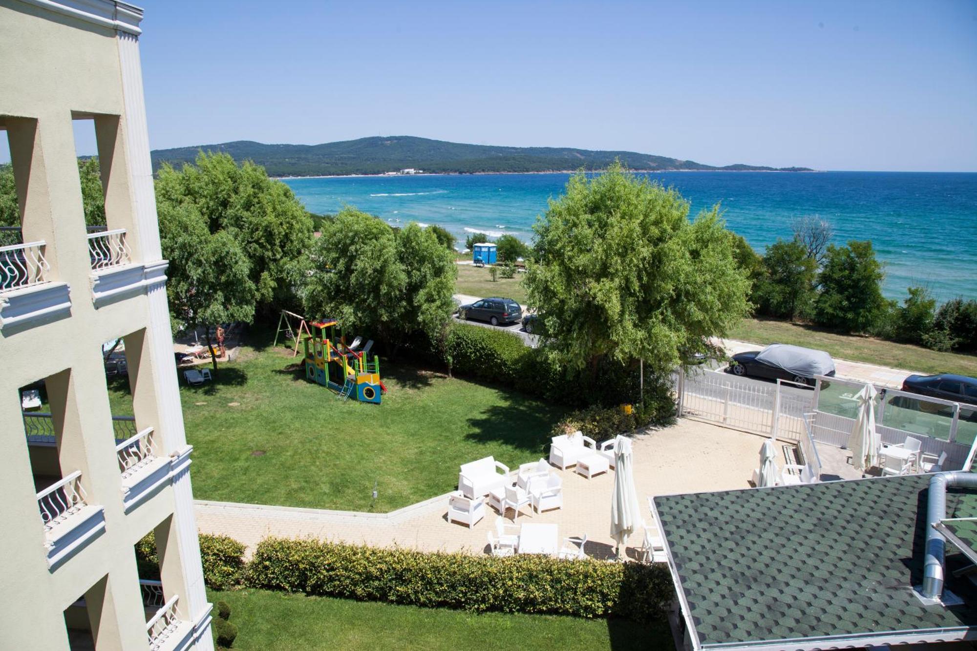 Hotel Perla Beach Luxury Primorsko Esterno foto