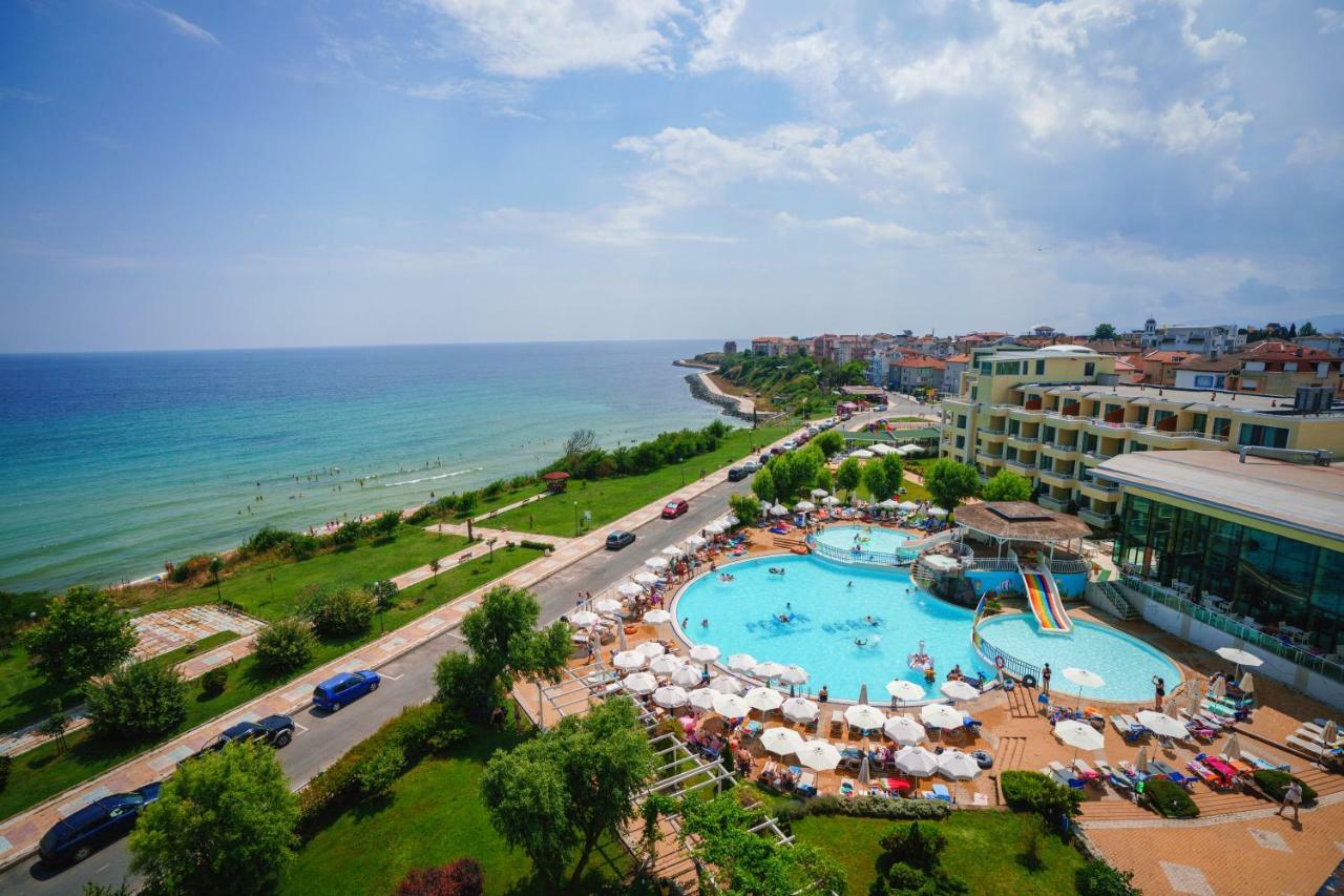 Hotel Perla Beach Luxury Primorsko Esterno foto