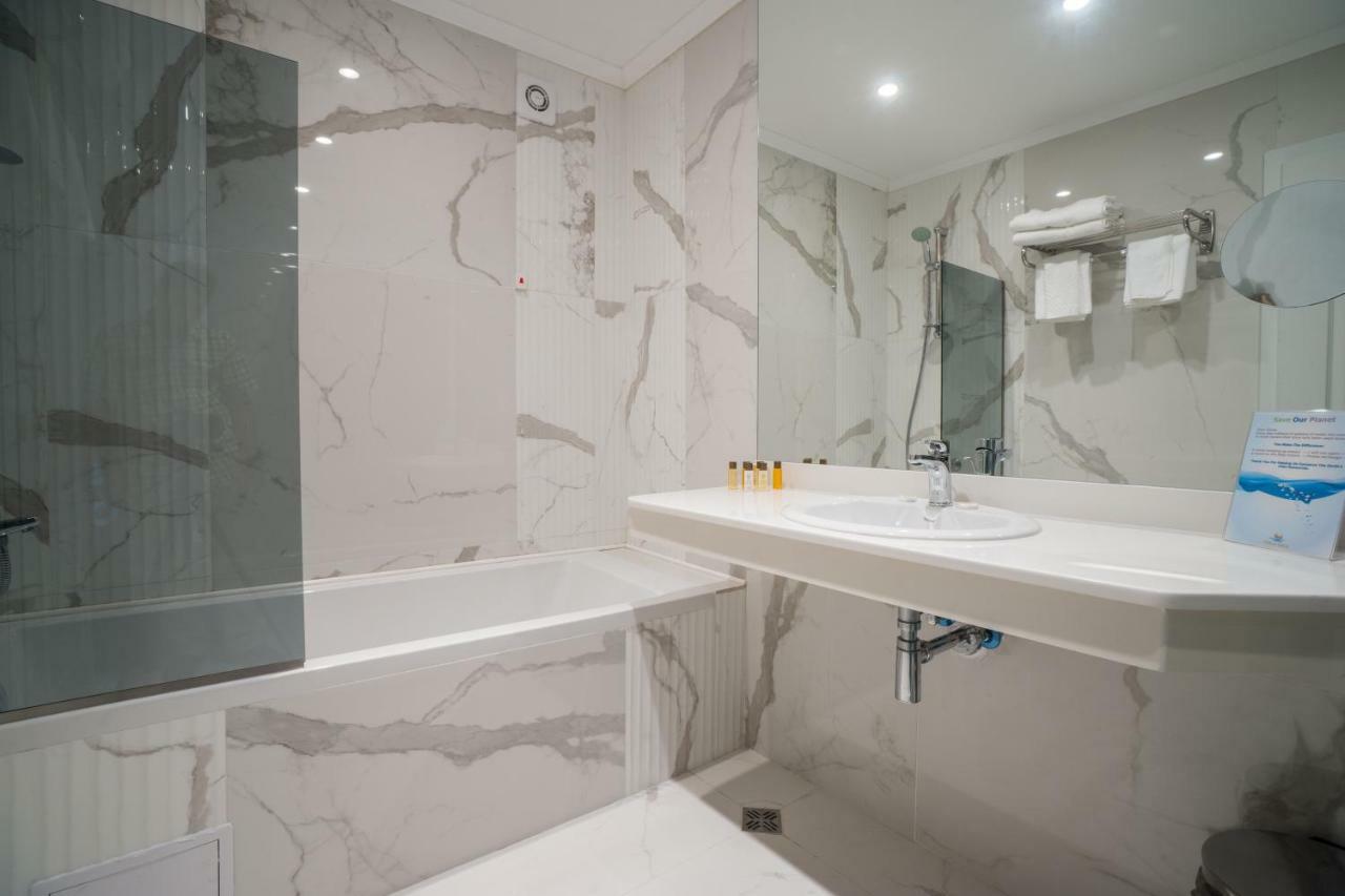Hotel Perla Beach Luxury Primorsko Esterno foto