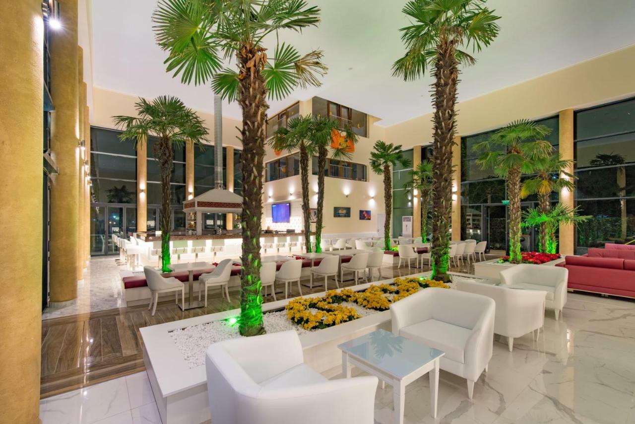 Hotel Perla Beach Luxury Primorsko Esterno foto